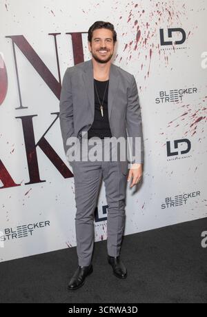 Marco Pigossi partecipa ad una proiezione speciale di "Bone Lake" alla Carondelet House il 30 settembre 2025 a Los Angeles, California. Foto Stock