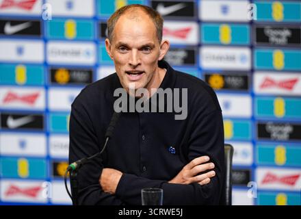 Il manager inglese Thomas Tuchel durante una conferenza stampa al Wembley Stadium di Londra. Data foto: Venerdì 3 ottobre 2025. Foto Stock