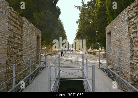 Mura della città romana di Italica, situata nel comune di Santiponce nella provincia di Siviglia, Andalusia, Spagna Foto Stock
