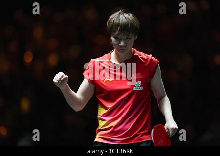 Pechino, Cina. 4 ottobre 2025. Wang Manyu reagisce durante la semifinale femminile tra Wang Manyu della Cina e Shin Yubin della Corea del Sud al 2025 World Table Tennis (WTT) China Smash a Pechino, Cina, 4 ottobre 2025. Crediti: Sun Fei/Xinhua/Alamy Live News Foto Stock