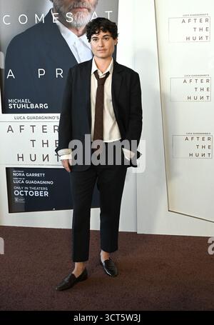 Los Angeles, Stati Uniti. 4 ottobre 2025. Lío Mehiel arriva a "After the Hunt" Los Angeles proiezione speciale tenutasi presso l'Academy Museum il 4 ottobre 2025 a Los Angeles, CA. © Lisa OConnor/AFF-USA.com Credit: AFF/Alamy Live News Foto Stock