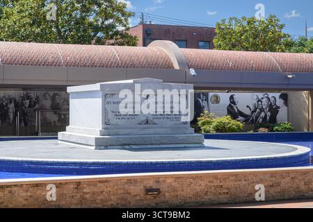 La tomba del Rev. Martin Luther King Jr. E Coretta Scott King ad Atlanta, Georgia, Stati Uniti. Foto Stock