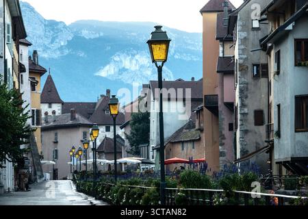 Annecy, Francia. Scene intorno ad Annecy, la città alpina nel sud-est della Francia. Foto Stock