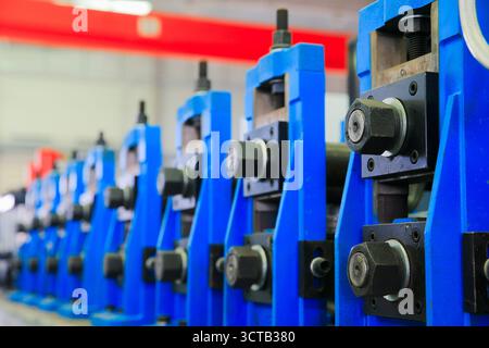 Il vecchio background astratto della fabbrica di attrezzature industriali Foto Stock
