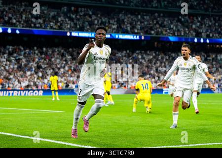 Madrid, Spagna. 4 ottobre 2025. Vinicius Junior del Real Madrid CF durante la Liga EA Sport match tra Real Madrid e Villarreal CF, il 4 ottobre 2025. - 04/10/2025 - Spagna/Madrid/Madrid - LGM/le Pictorium credito: LE PICTORIUM/Alamy Live News Foto Stock