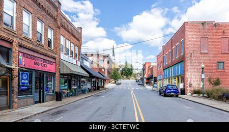 Mars Hill, Carolina del Nord, USA-28 settembre 2025: Main Street a Mars Hill. Foto Stock
