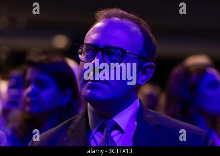 Manchester, Regno Unito. 6 OTTOBRE 2025. Blake Stephenson, deputato per Mid Bedfordshire, il secondo giorno della Conferenza del Partito Conservatore al Manchester Central Convention Center. Credito Milo Chandler/Alamy Live News Foto Stock