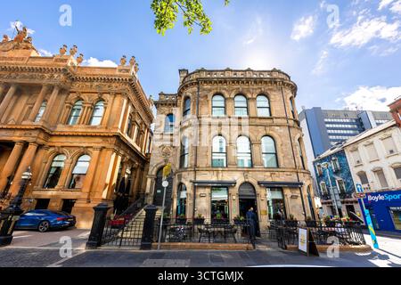 Cloth Ear bar nel quartiere della Cattedrale di Belfast Foto Stock
