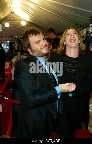 Jack Black e Joan Cusack alla prima di 'School of Rock' durante il Toronto International Filmfest. Toronto, Canada, 9 settembre 2003 Foto Stock