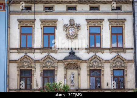 Facciata della casa cittadina di mercurio in Piazza del mercato nella parte vecchia della città di Cieszyn, Polonia Foto Stock