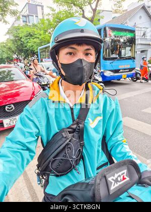 Vietnam, Hanoi, Vinfast moto taxi Foto Stock