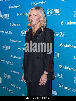 Kirsten Dunst partecipa alla performance benefica NAMI "This Is Crazy" al Symphony Space di New York, NY il 6 ottobre 2025. Foto Stock