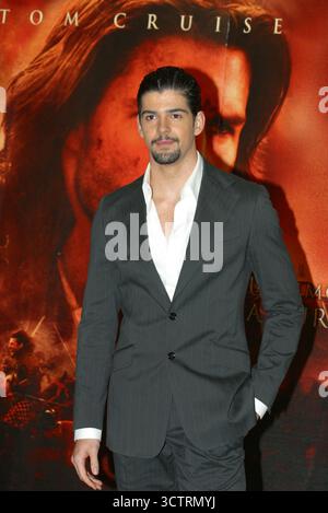 Miguel Angel Mu-Oz (fidanzato di Monica Cruz) alla prima spagnola di "The Last Samurai". Madrid, Spagna - 08/01/04 Foto Stock