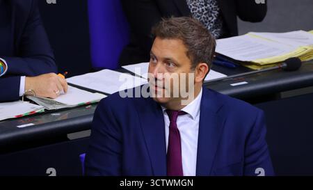 Berlino, Germania, 8 ottobre 2025. Attualità - due anni dopo il terrore di Hamas foto: Klaus Kroenert credito: Klaus Kroenert/Alamy Live News Foto Stock