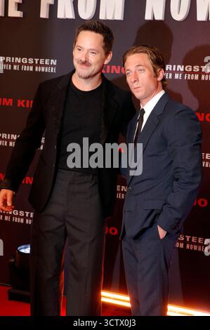 Scott Cooper e Jeremy Allen White bei der Premiere des Kinofilms "Springsteen: Delivermi dal nulla" in Zoo Palast. Berlino, 08.10.2025 Foto Stock