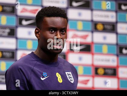 Marc Guéhi dell'Inghilterra durante una conferenza stampa al Wembley Stadium di Londra. Data foto: 8 ottobre 2025. Il credito per immagini dovrebbe essere: David Klein/Sportimage Credit: Sportimage Ltd/Alamy Live News Foto Stock