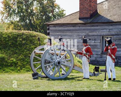 Il colpo del canone, Fort George, Niagara-on-the-Lake, Ontario, Canada Foto Stock