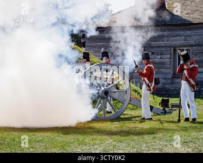 Il colpo del canone, Fort George, Niagara-on-the-Lake, Ontario, Canada Foto Stock