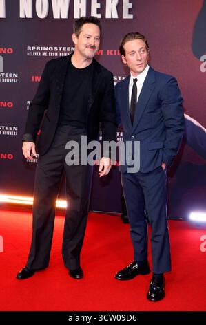 Scott Cooper e Jeremy Allen White bei der Premiere des Kinofilms Springsteen: Consegnami da Nowhere im Zoo Palast. Berlino, 08.10.2025 *** Scott Cooper e Jeremy Allen White alla prima del film Springsteen Deliver me from Nowhere allo Zoo Palast Berlin, 08 10 2025 foto:XA.xBuggex/xFuturexImagex springsteen 5049 Foto Stock