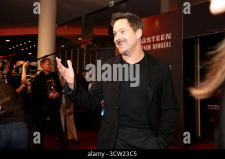 Scott Cooper bei der Premiere des Kinofilms "Springsteen: Delivermi dal nulla" in Zoo Palast. Berlino, 08.10.2025 Foto Stock