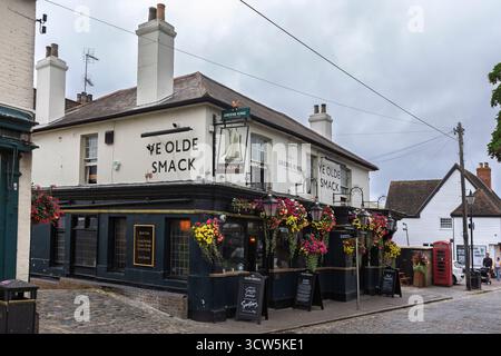 YE Olde Smack: Famoso vecchio pub a Old Leigh, Essex, Regno Unito Foto Stock