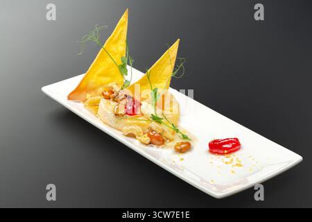 Camambert cotta al formaggio con marmellata Foto Stock