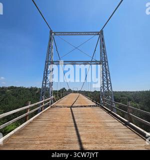 Regency Suspension Bridge sul fiume Colorado Foto Stock