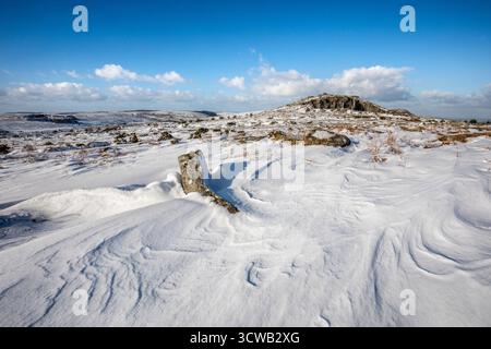 Cheesewring in Snow; Cornovaglia; Regno Unito Foto Stock