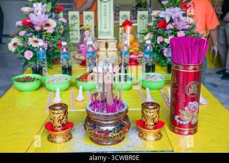Kuala Lumpur, Malesia 07.08.2024. Il tempio di Kuan ti è un tempio taoista di 127 anni lungo Jalan Tun HS Lee a Chinatown Kuala Lumpur durante un tempio di calcio Foto Stock