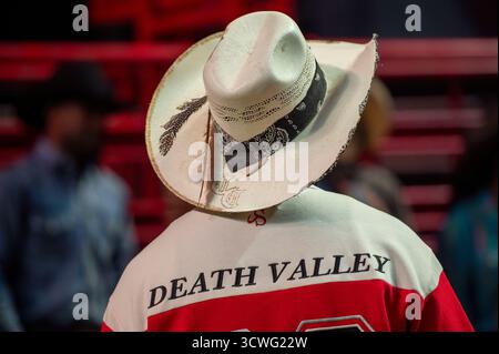 Philadelphia, Pennsylvania, Stati Uniti. 11 ottobre 2025. Cappello da cowboy visto all'inizio dei primi 8 secondi Rodeo-Philadelphia che si è tenuto al Liacouras Center della Temple University di Philadelphia PA (Credit Image: © Ricky Fitchett/ZUMA Press Wire) SOLO USO EDITORIALE! Non per USO commerciale! Foto Stock