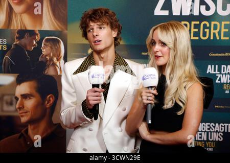 Mason Thames e McKenna Grace beim Special Screening Zum Kinofilm All das Ungesagte zwischen uns - ci dispiace di averti visitato in Zoo Palast. Berlino, 12.10.2025 *** Mason Thames e McKenna Grace alla proiezione speciale del film All das Ungesagte zwischen uns che si rammaricano di te allo Zoo Palast Berlin, 12 10 2025 foto:XA.xBuggex/xFuturexImagex Remretting 5090 Foto Stock