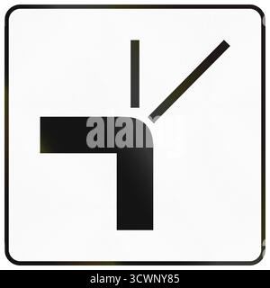 Pannello dei segnali stradali aggiuntivo utilizzato in Francia - disposizione degli incroci. Foto Stock