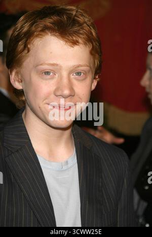 Rupert Grint alla prima di Harry Potter e la camera dei segreti. Mann Village Theatre, Westwood, 14 novembre 2002 Foto Stock