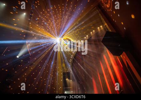 immagine astratta della luce riflessa in un ballo da discoteca Foto Stock