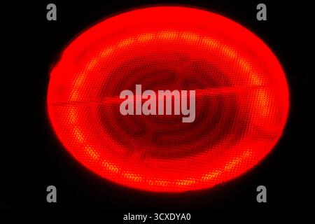 Piano cottura con piano cottura in ceramica riscaldato Foto Stock