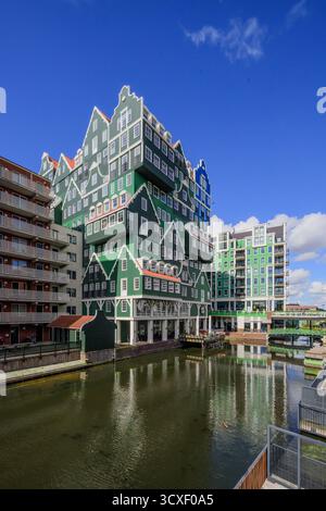 Zaanstad, Provincialeweg, Hotel Inntel von WAM Architekten // Zaanstad, Provincialeweg, Inntel Hotel by WAM Architekten Foto Stock