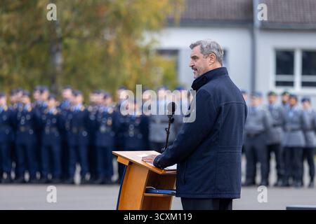 Indienststellungsappell der neuen Offizierschule der Luftwaffe, Roth, 15.10.2025 Bayerischer Ministerpräsident Dr. Markus Söder bei Seiner Ansprache. Roth otto-Lilienthal-Kaserne Bayern Deutschland *** messa in servizio della nuova Scuola ufficiale dell'Aeronautica militare, Roth, 15 10 2025 primo ministro bavarese Dr. Markus Söder durante il suo discorso Roth otto Lilienthal Barracks Baviera Germania 20251015-286A0098-M4000 Foto Stock