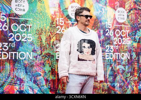 Roma, Italia. 15 ottobre 2025. James Franco partecipa alla photocall "squali" durante la 23a Alice nella città all'Auditorium Parco della musica di Roma, il 15 ottobre 2025. (Foto di Luca Carlino/NurPhoto) credito: NurPhoto SRL/Alamy Live News Foto Stock
