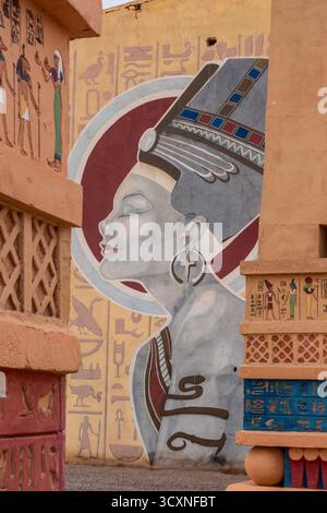 Ouarzazate: Atlas Corporation Studios, il set di Asterix e Obelix: Mission Cleopatra, film del 2002 di Alain Chabat con Monica Bellucci Foto Stock