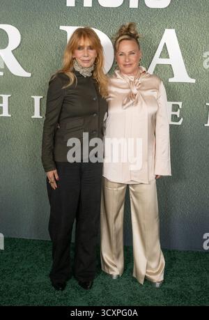 Patricia Arquette e Rosanna Arquette assistono alla serie TV "Murdaugh Death in the Family" di Hulu in anteprima al 7 Hudson Square di New York, NY il 13 ottobre 2025 Foto Stock