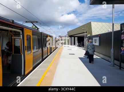 South Shields, Bus and Metro Passenger Transport Interchange, Tyneside, Inghilterra nord-orientale, Regno Unito Foto Stock