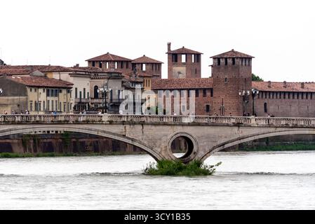 Ponte della Vittoria, Verona, Italia Foto Stock