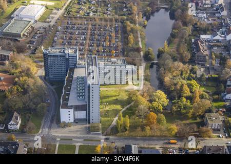 Foto aerea, Higher Regional Court Hamm, Ahseteich, OLG-Park, Centre, Hamm, regione della Ruhr, Renania settentrionale-Vestfalia, Germania, Germania, Germania, Europa, corte, albero verde Foto Stock
