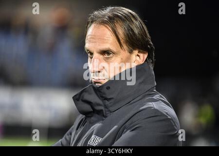 Eindhoven, Paesi Bassi. 17 ottobre 2025. EINDHOVEN, 17-10-2025, Jan Louwers Stadium, Dutch Keukenkampioendivisie football, stagione 2025/2026, partita tra FC Eindhoven e Vitesse, l'immagine mostra l'allenatore Vitesse Rudiger Rehm credito: Pro Shots/Alamy Live News Foto Stock