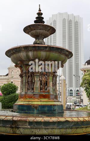 Storica fontana Queen Victoria, Merdeka Square, Kuala Lumpur, Malesia Foto Stock