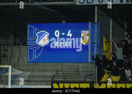 Eindhoven, Paesi Bassi. 17 ottobre 2025. EINDHOVEN, 17-10-2025, Jan Louwers Stadium, Dutch Keukenkampioendivisie football, stagione 2025/2026, partita tra FC Eindhoven e Vitesse, la foto mostra il tabellone segnapunti crediti: Pro Shots/Alamy Live News Foto Stock
