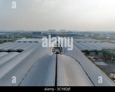 Fotografia aerea del Centro Internazionale Congressi ed esposizioni di Tanzhou nella città di Beijiao, nel quartiere di Shunde, nella città di Foshan Foto Stock