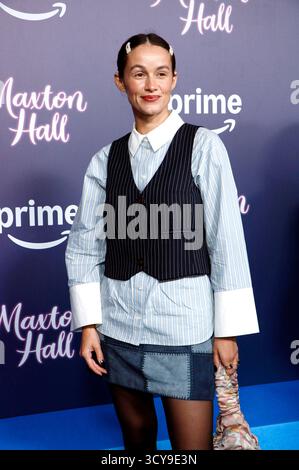 Mogli bei der Premiere der 2. Staffel der Amazon prime Video serie "Maxton Hall - Die Welt zwischen uns" im Tempodrom. Berlino, 17.10.2025 Foto Stock