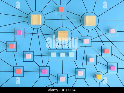 Creazione di reti di concept aziendali con membri collegati tra loro. Comunicazione, concetto di rete Foto Stock