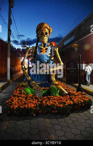 Il grande giorno dei morti Catrina si trova ad Atlixco, Puebla, Messico Foto Stock